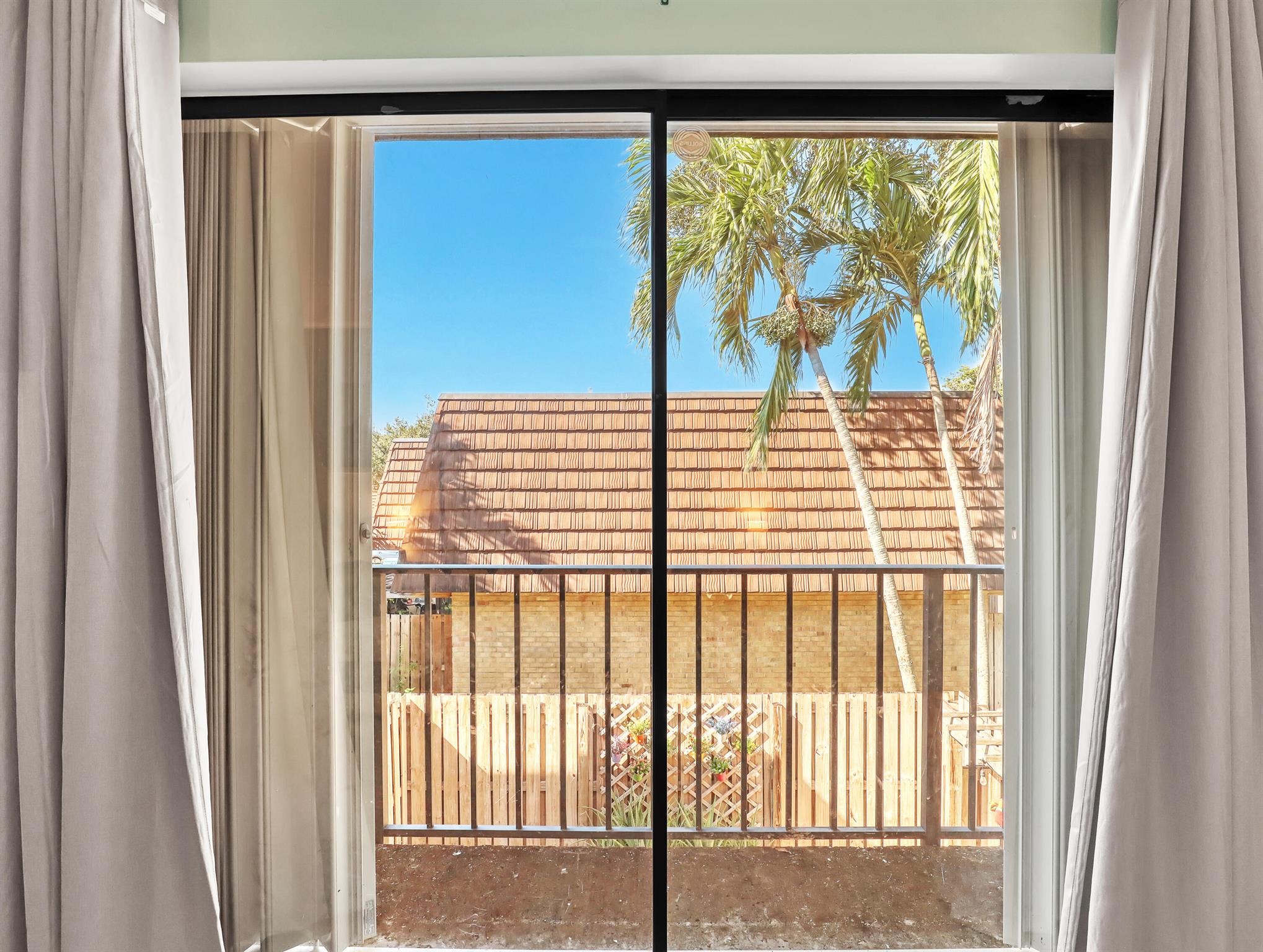 GARDEN LAKES AND GARDEN S - Residential