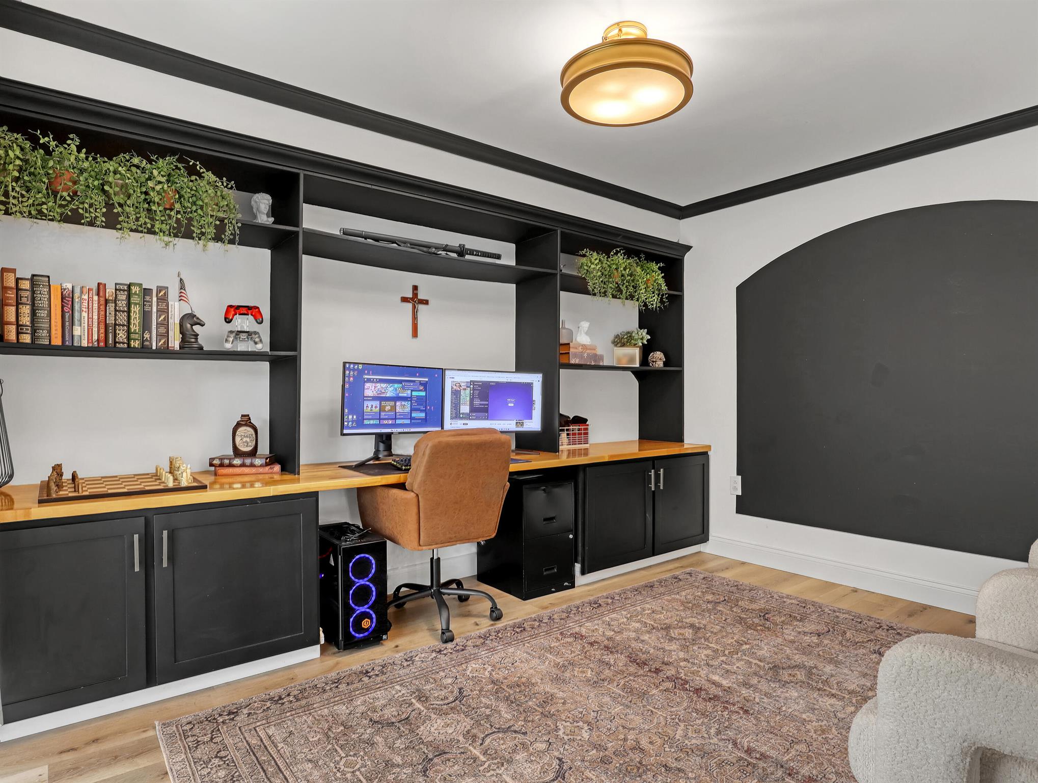 GARDEN LAKES AND GARDEN S - Residential