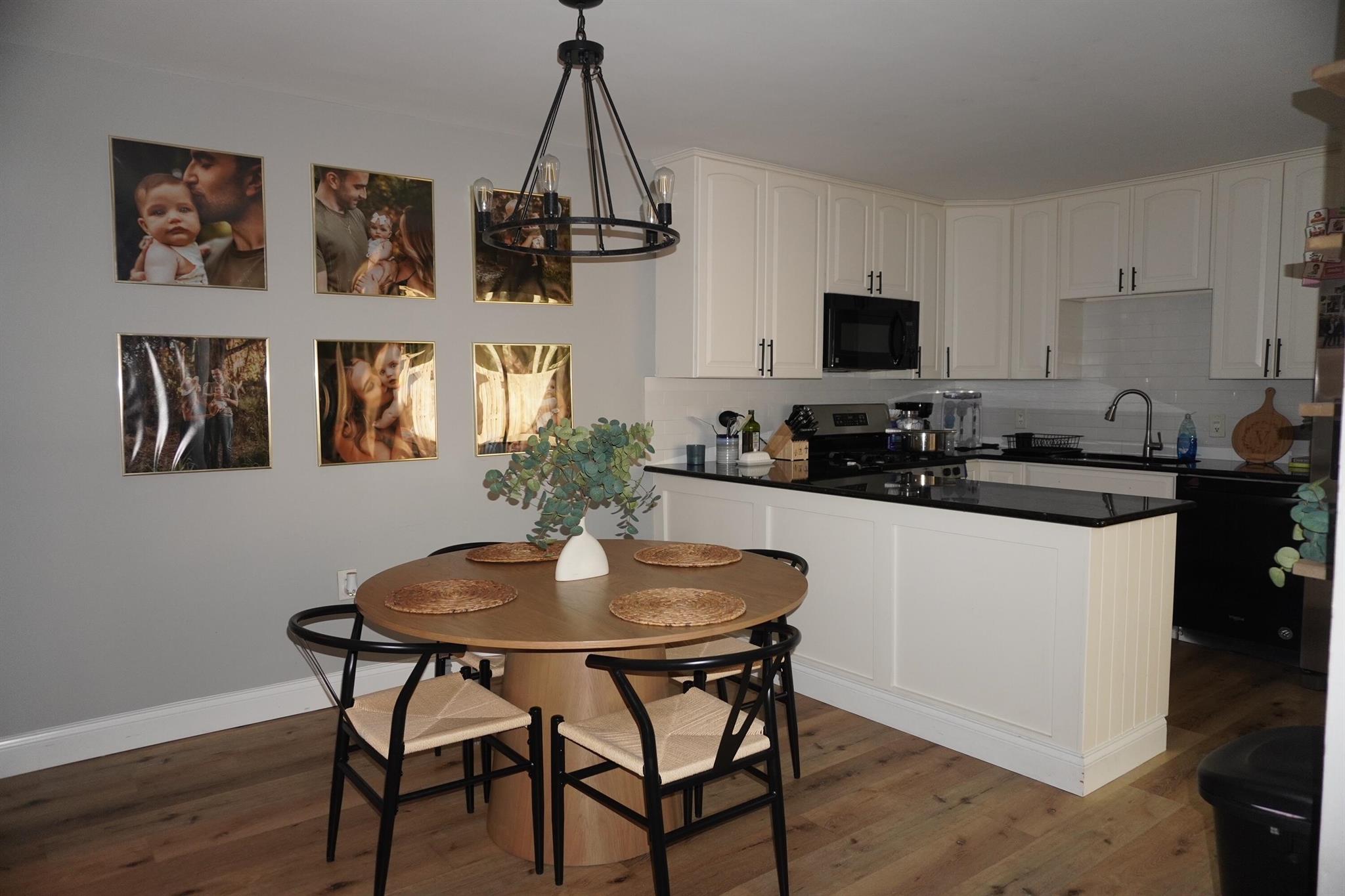 GARDEN LAKES AND GARDEN S - Residential