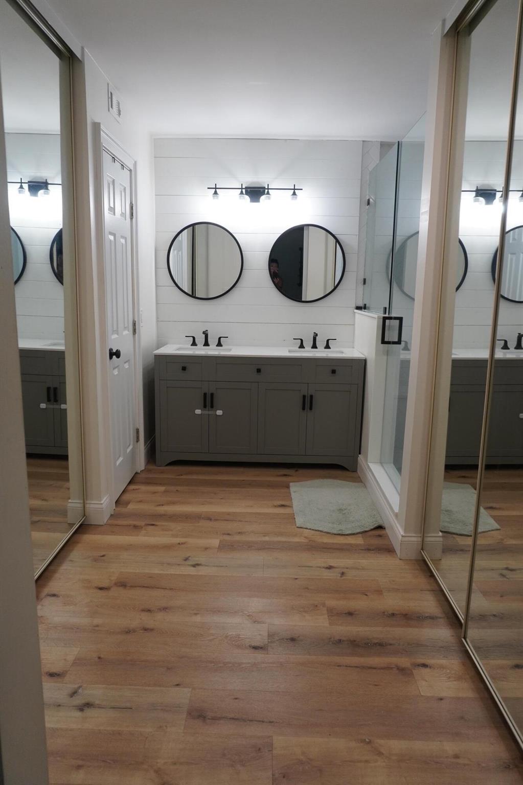 GARDEN LAKES AND GARDEN S - Residential