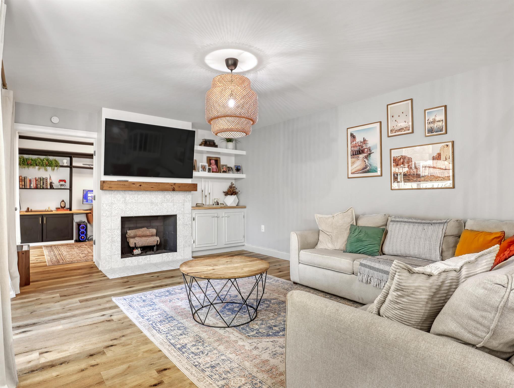 GARDEN LAKES AND GARDEN S - Residential