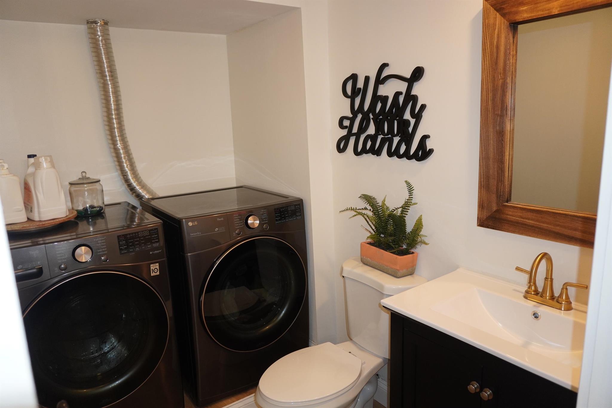 GARDEN LAKES AND GARDEN S - Residential