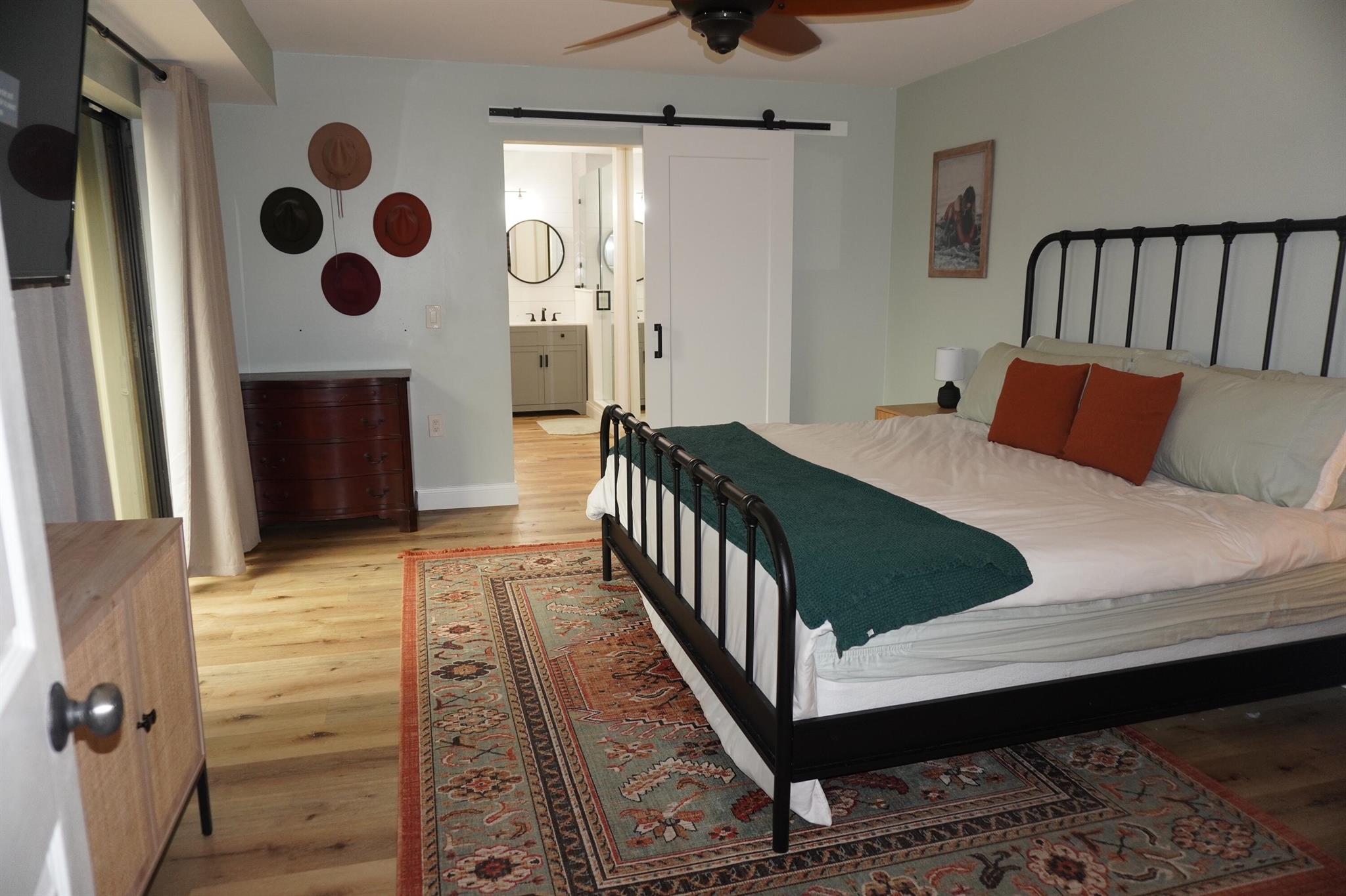 GARDEN LAKES AND GARDEN S - Residential