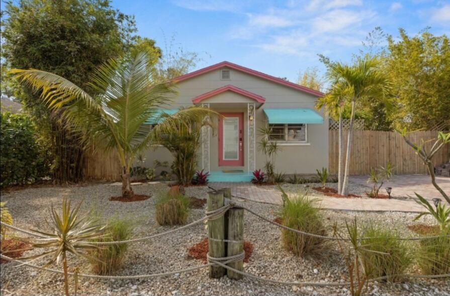 Photo of 101 E 25th Street, West Palm Beach, FL 33404 (MLS # B26082520)