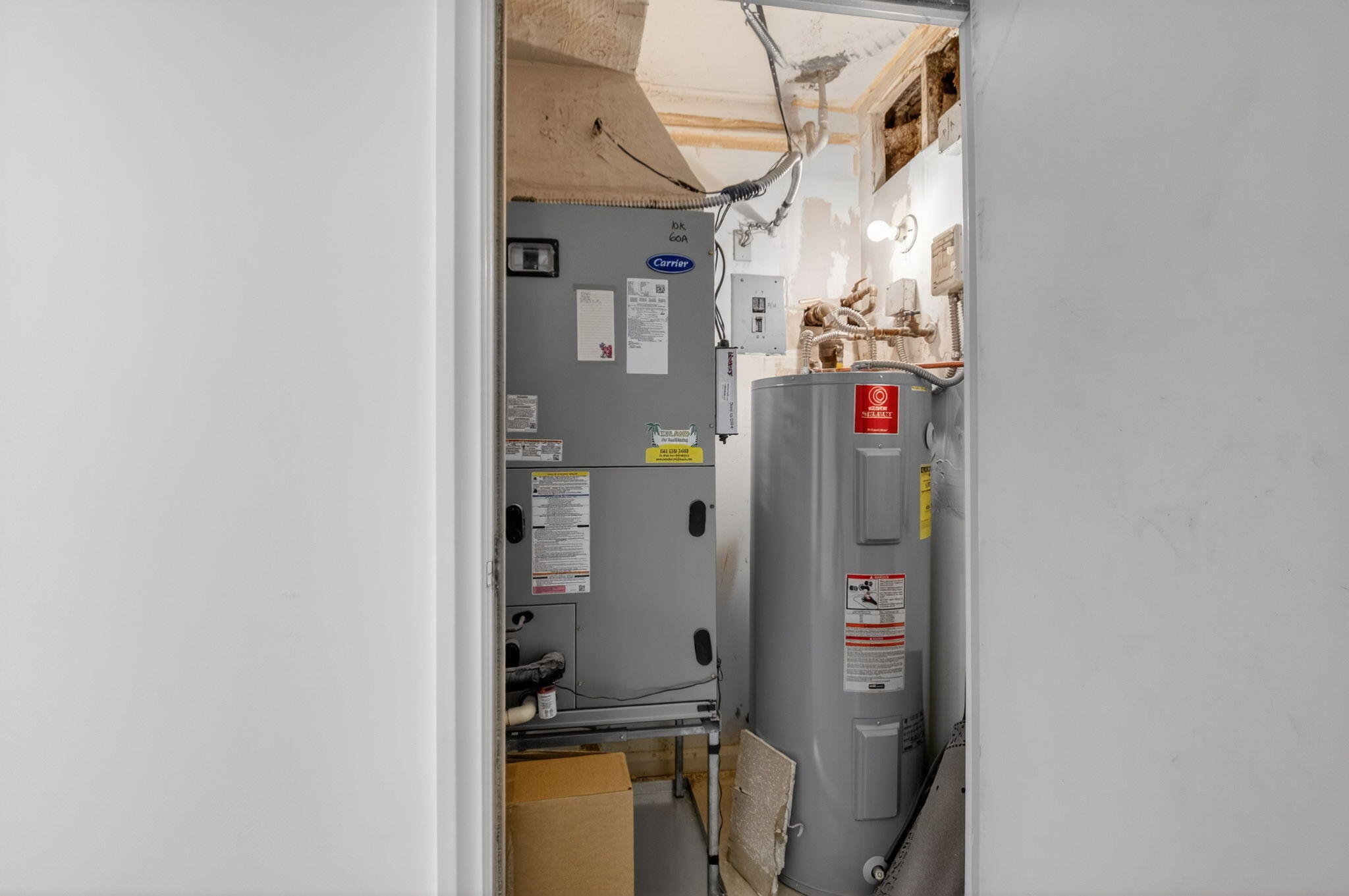 LAUREL OAKS & LAUREL OAKS CONDO - Residential