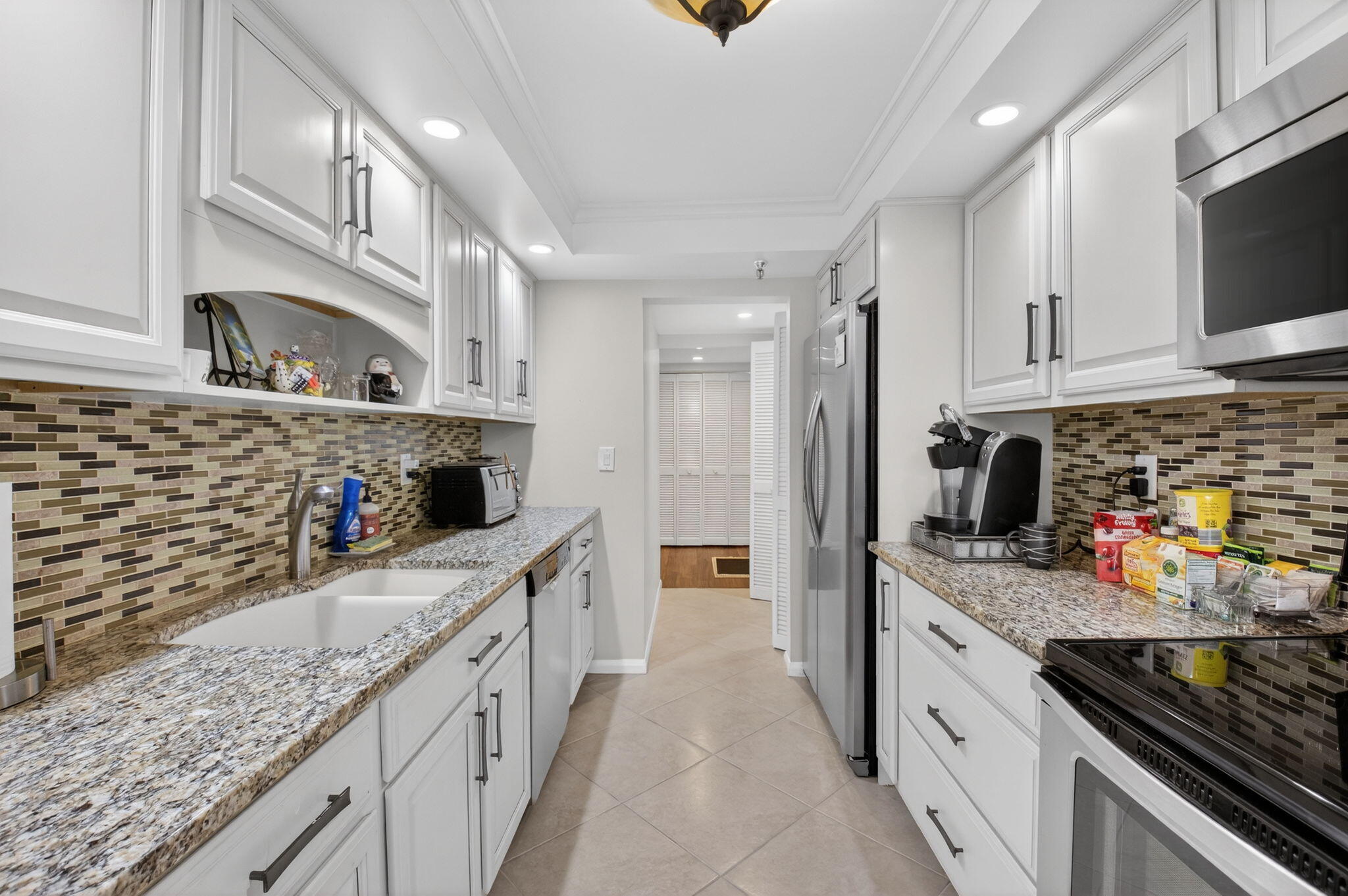 LAUREL OAKS & LAUREL OAKS CONDO - Residential