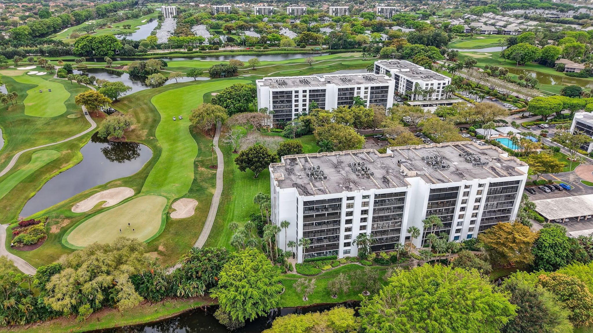 LAUREL OAKS & LAUREL OAKS CONDO - Residential