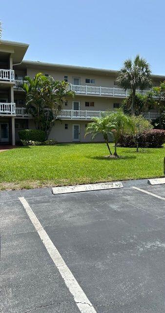 LAKE CLARKE GARDENS CONDO 25 - Residential