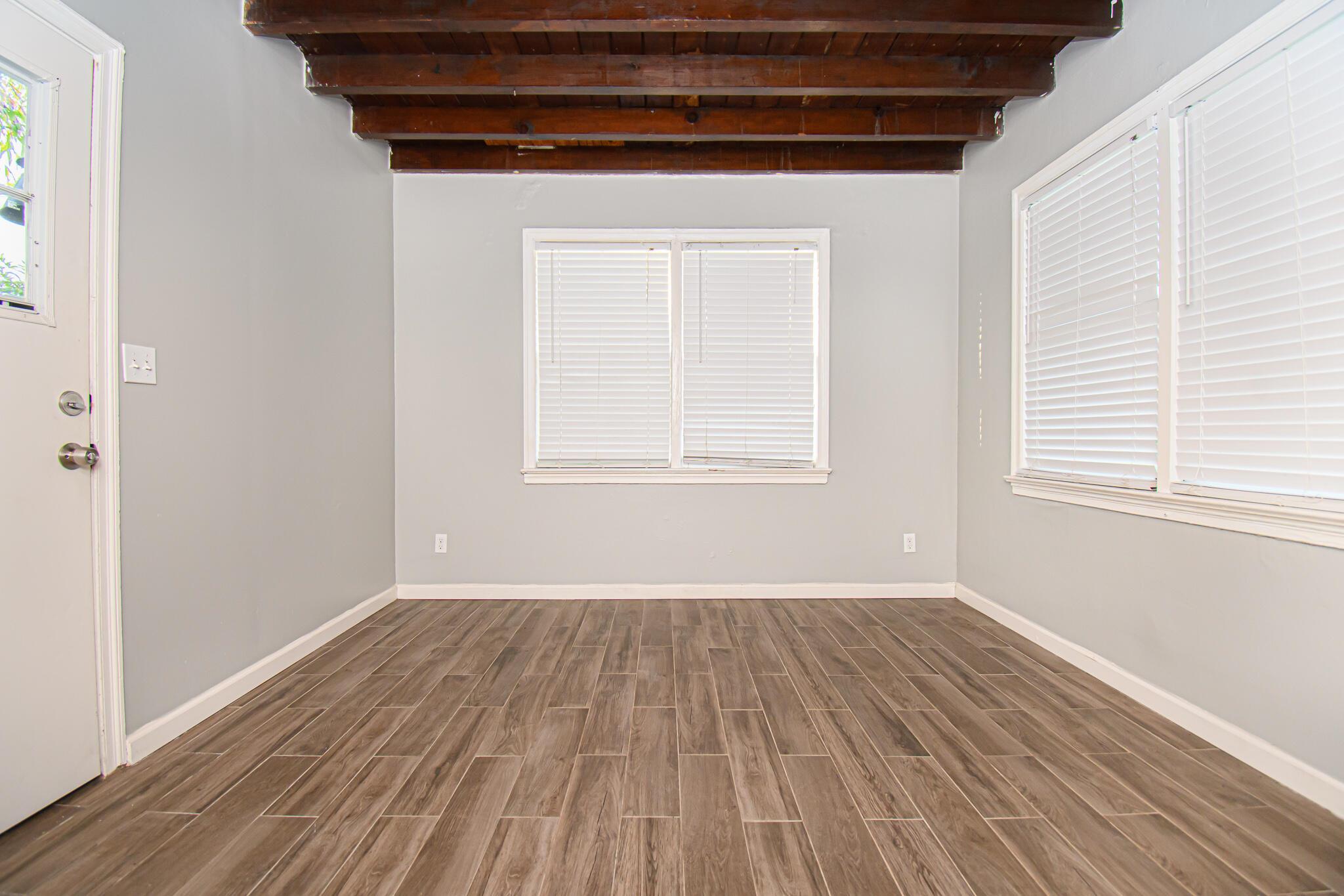 STRANAHANS SUB - Residential Lease