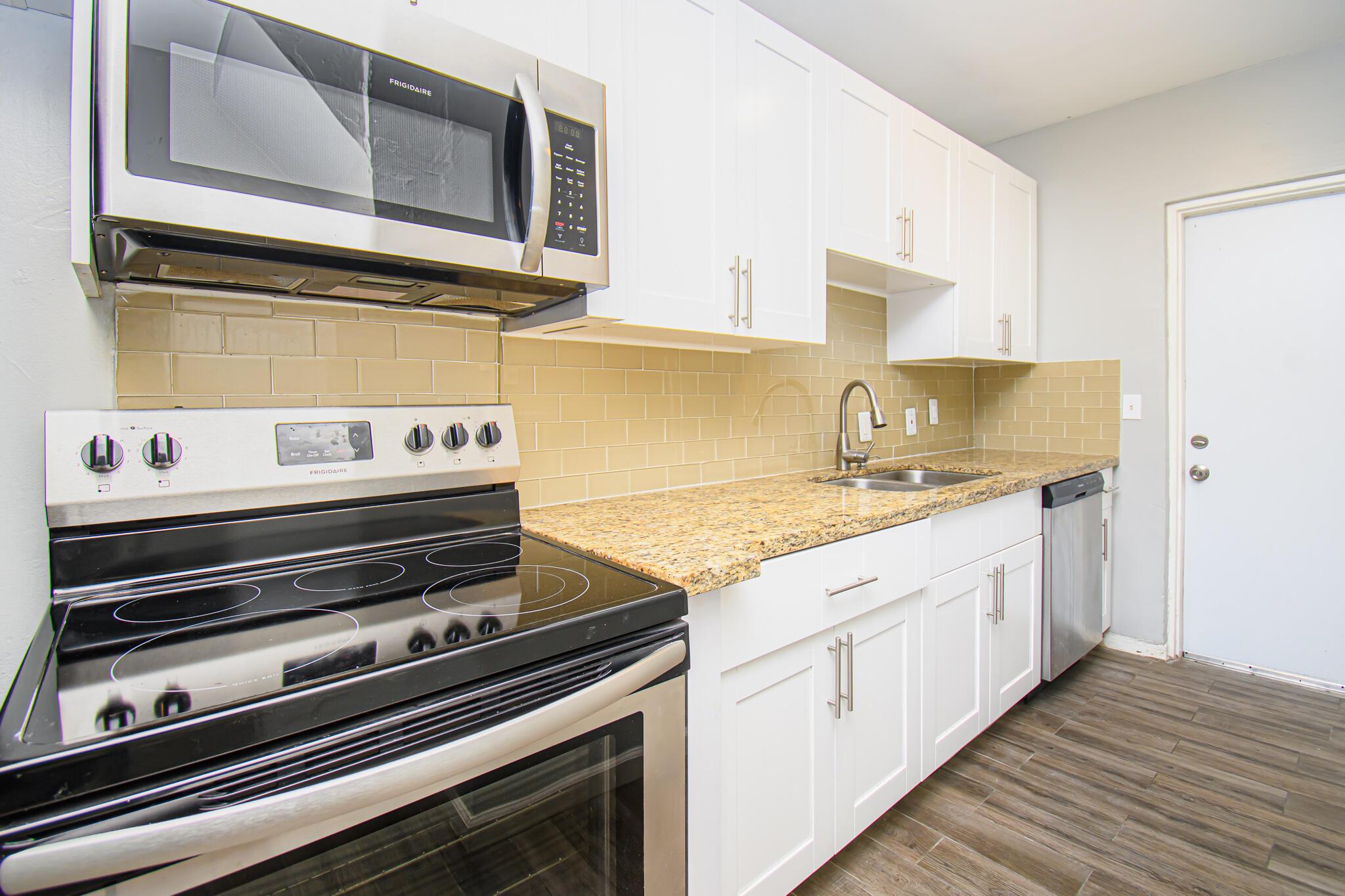 STRANAHANS SUB - Residential Lease