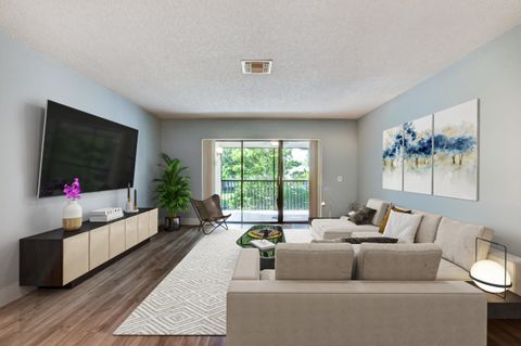 48 Stratford Lane W D Boynton Beach FL 33436