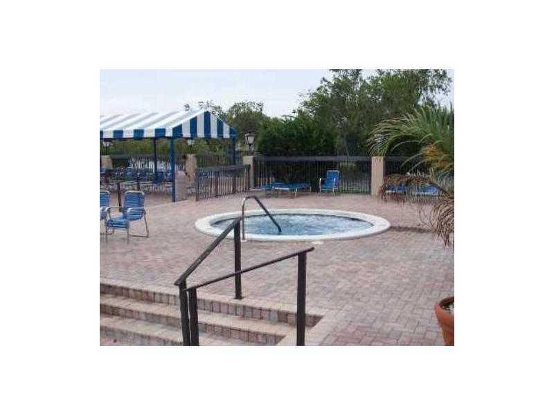 CENTERPOINTE CONDO - Residential Lease