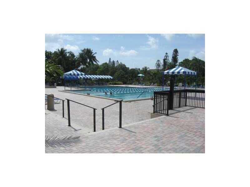 CENTERPOINTE CONDO - Residential Lease