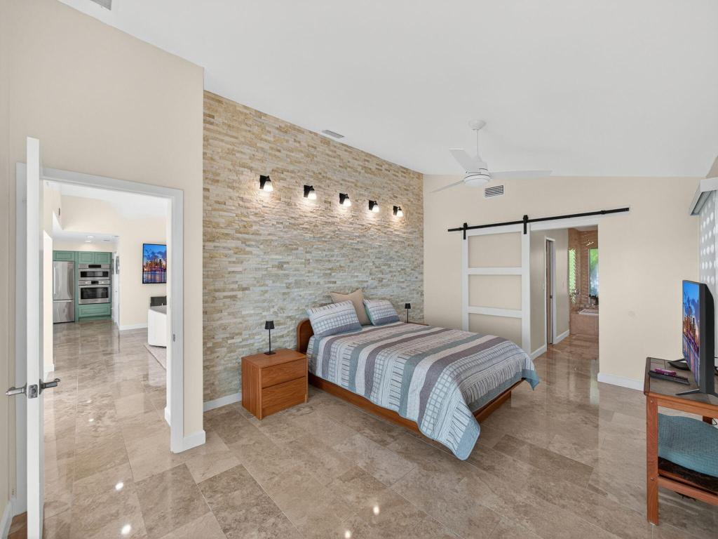 NEWPORT JENSEN (AKA INDIAN RIVER POINT) - Residential