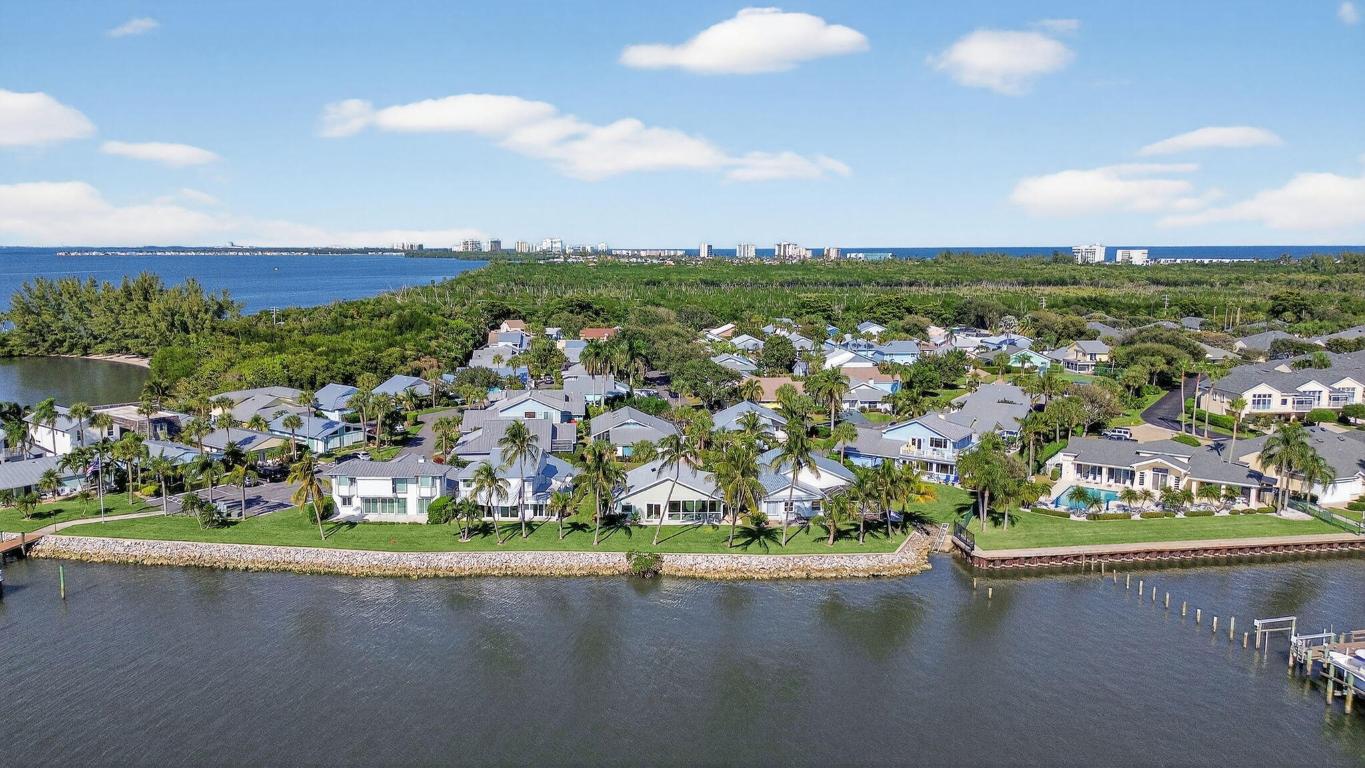NEWPORT JENSEN (AKA INDIAN RIVER POINT) - Residential