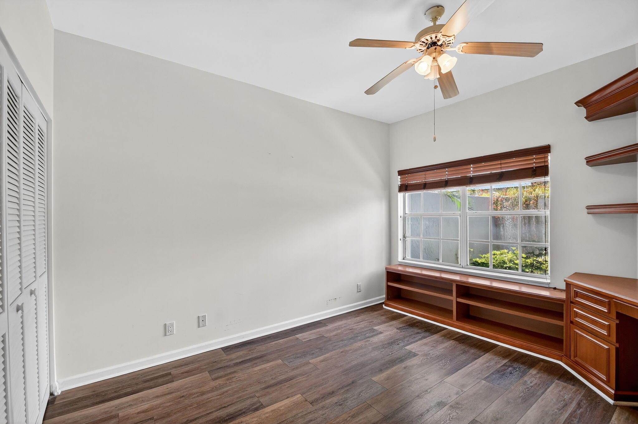 BRIARWOOD AT INDIAN SPRIN - Residential