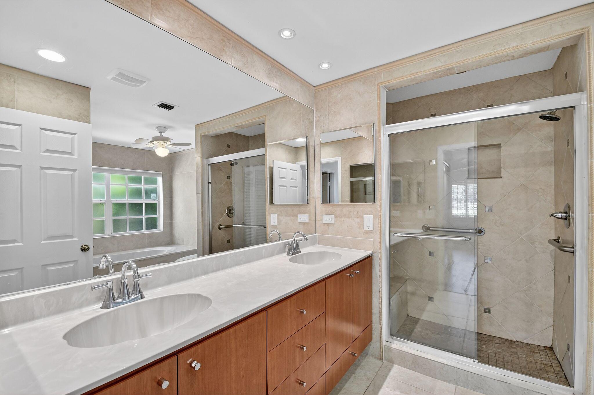 BRIARWOOD AT INDIAN SPRIN - Residential