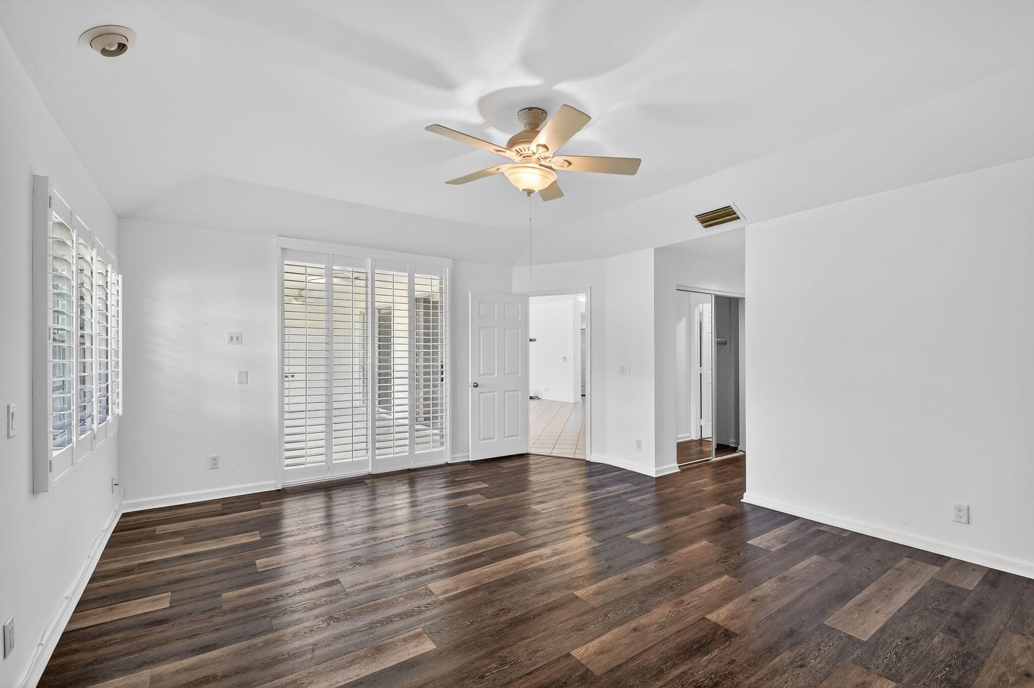 BRIARWOOD AT INDIAN SPRIN - Residential