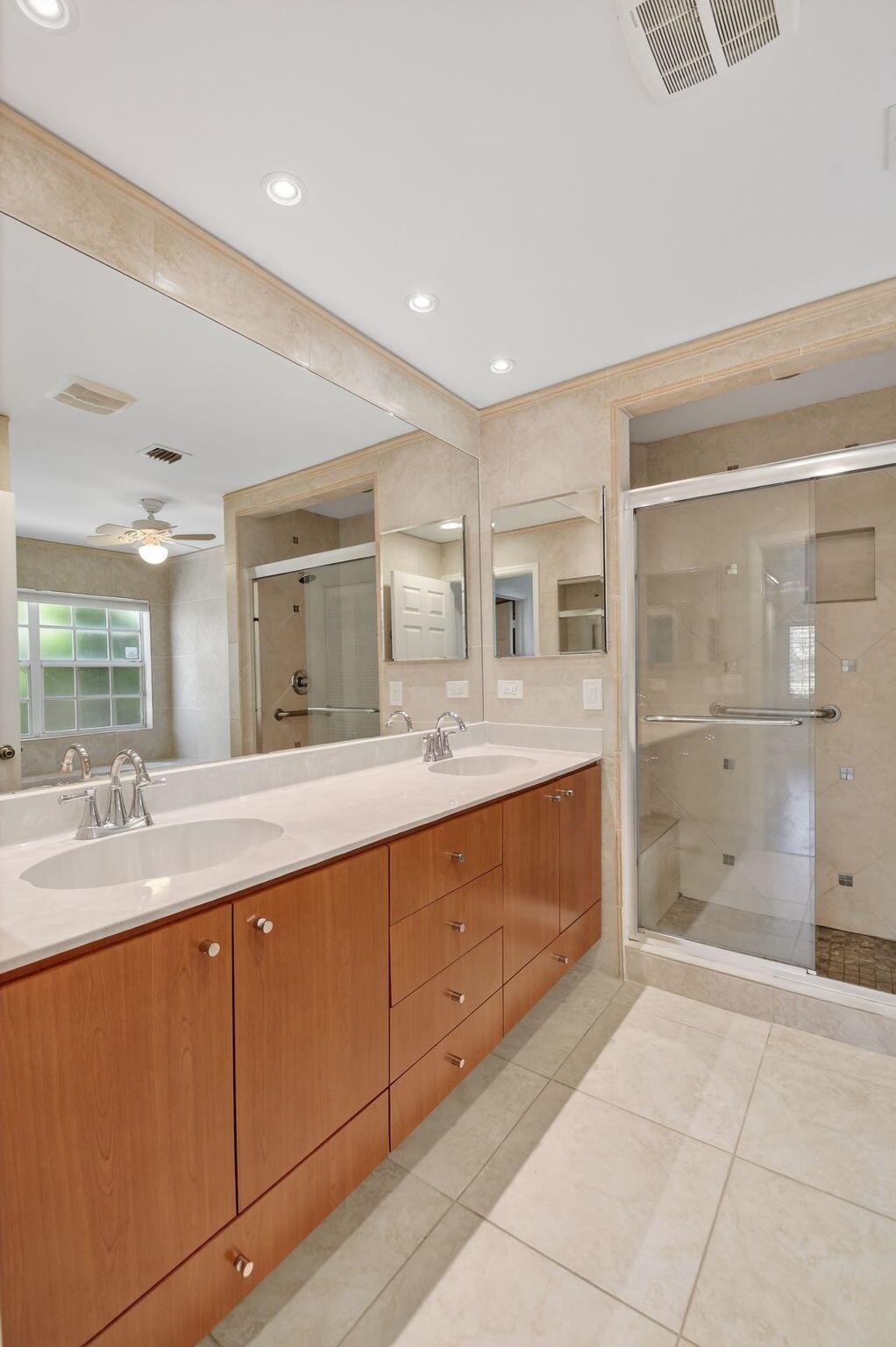 BRIARWOOD AT INDIAN SPRIN - Residential