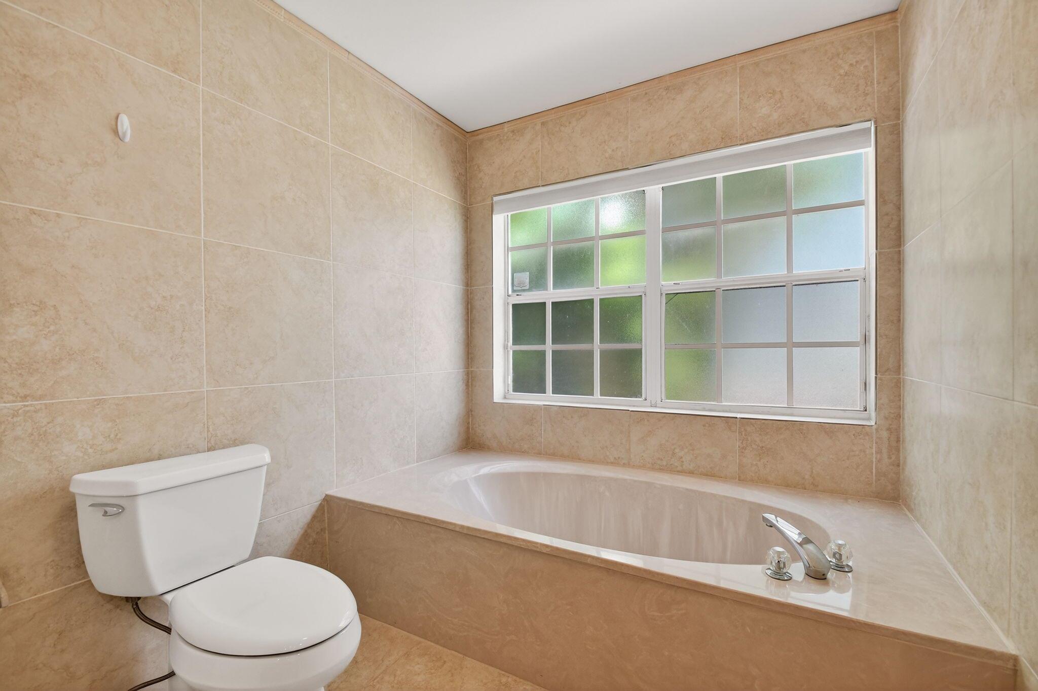 BRIARWOOD AT INDIAN SPRIN - Residential