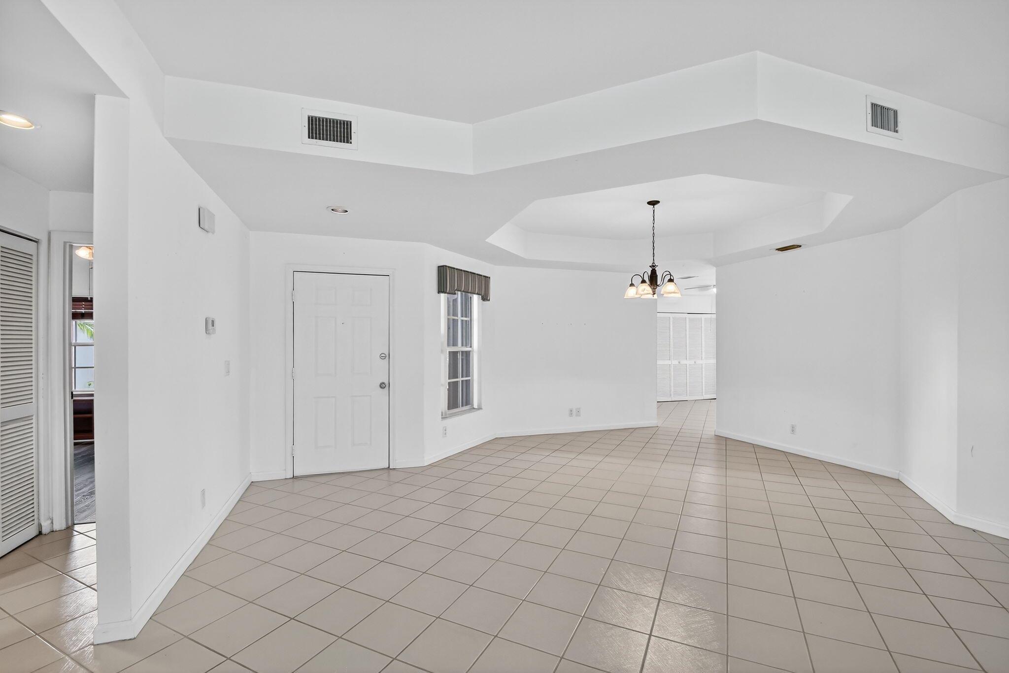 BRIARWOOD AT INDIAN SPRIN - Residential