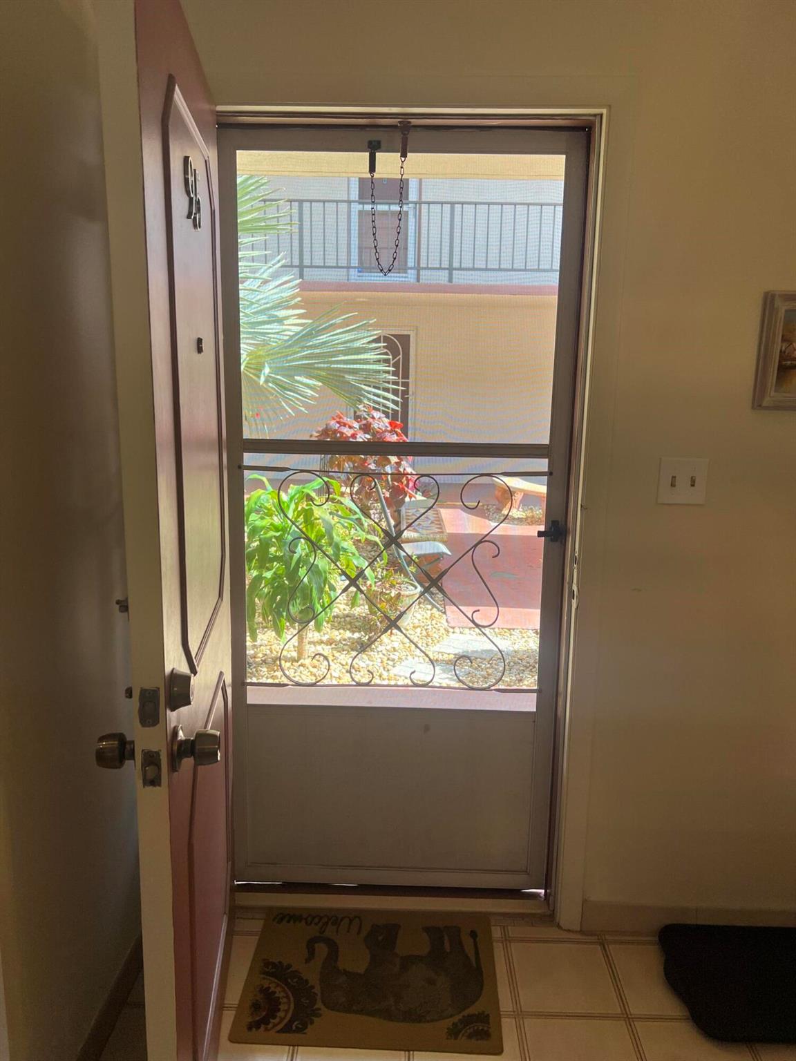 LAKESIDE VILLAGE CONDO 1 - Residential