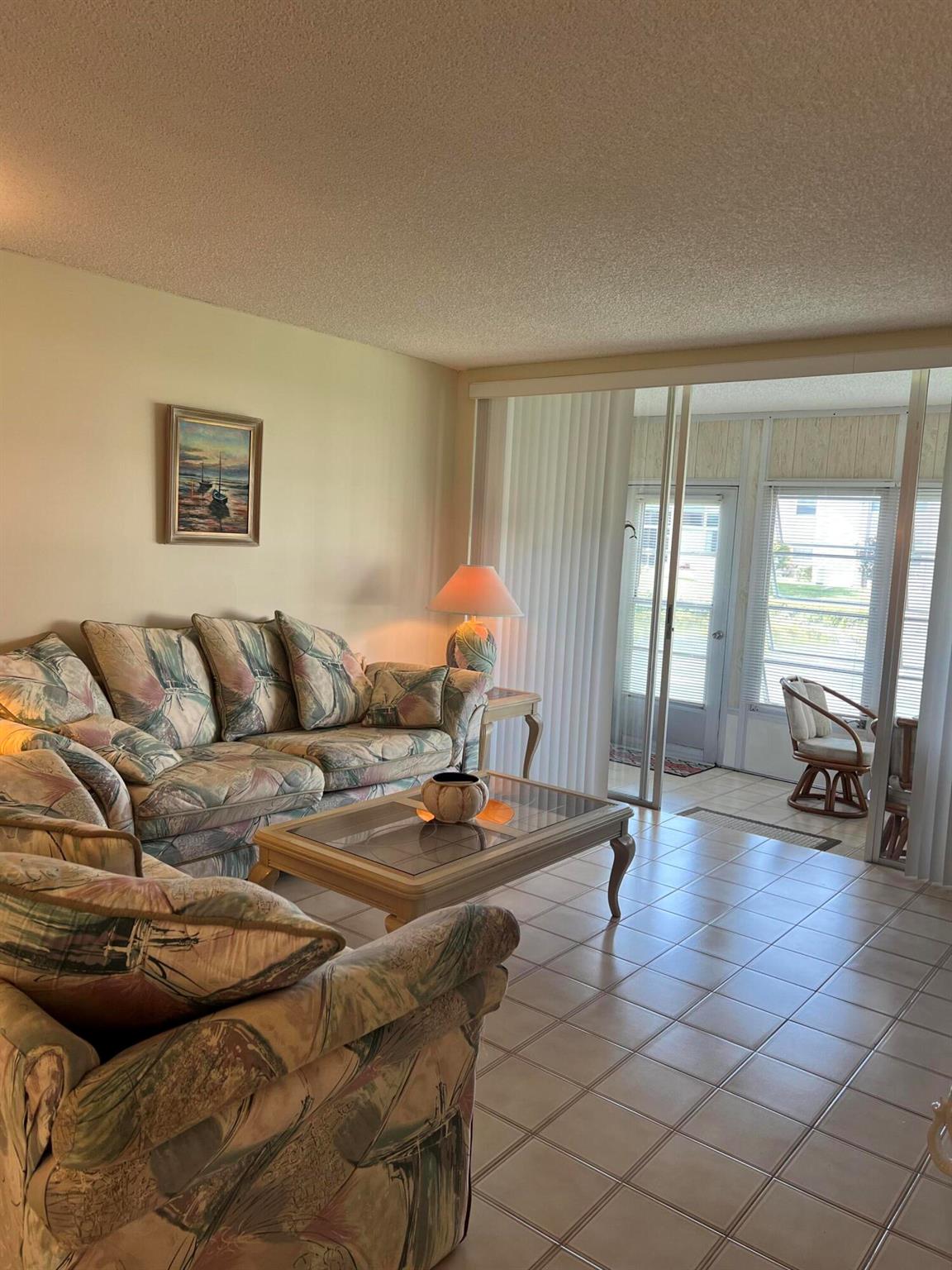 LAKESIDE VILLAGE CONDO 1 - Residential