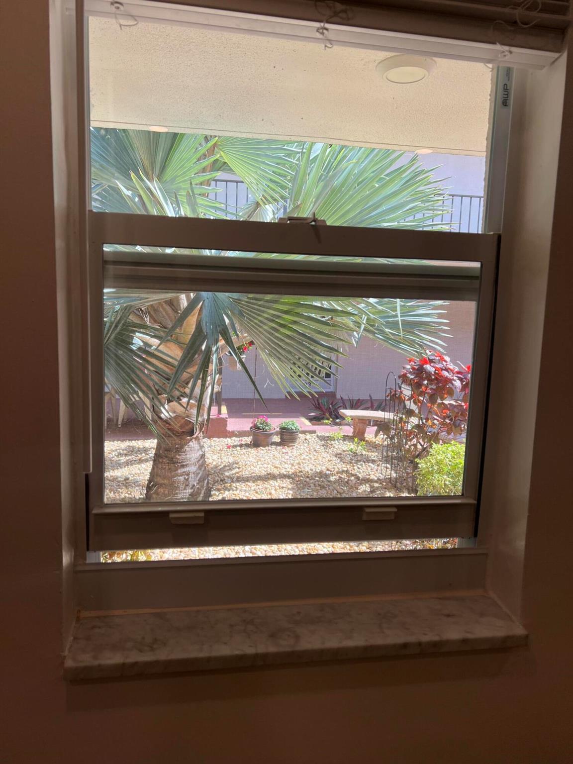 LAKESIDE VILLAGE CONDO 1 - Residential