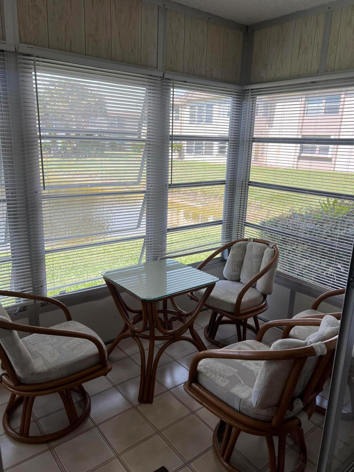 LAKESIDE VILLAGE CONDO 1 - Residential