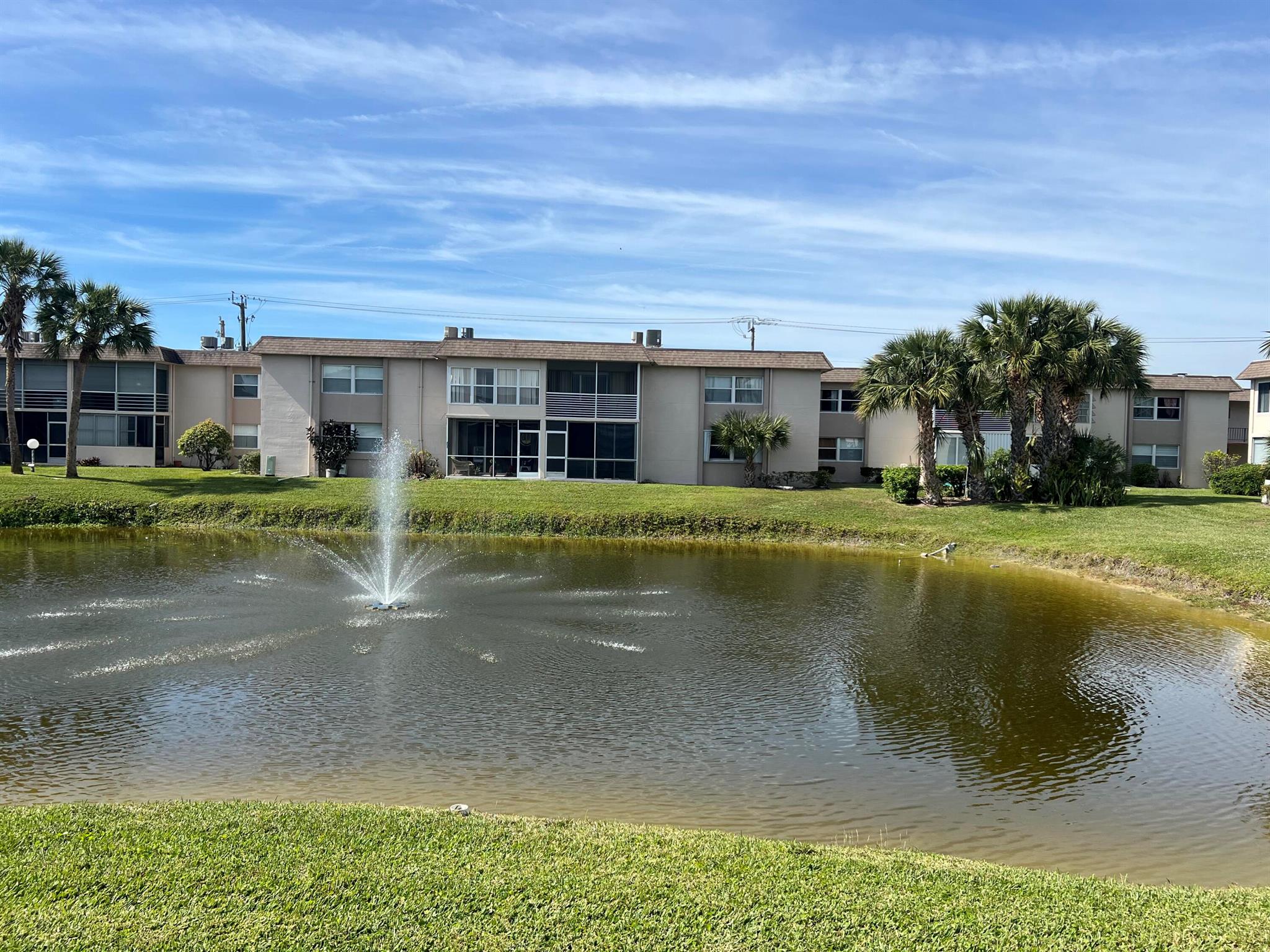 LAKESIDE VILLAGE CONDO 1 - Residential