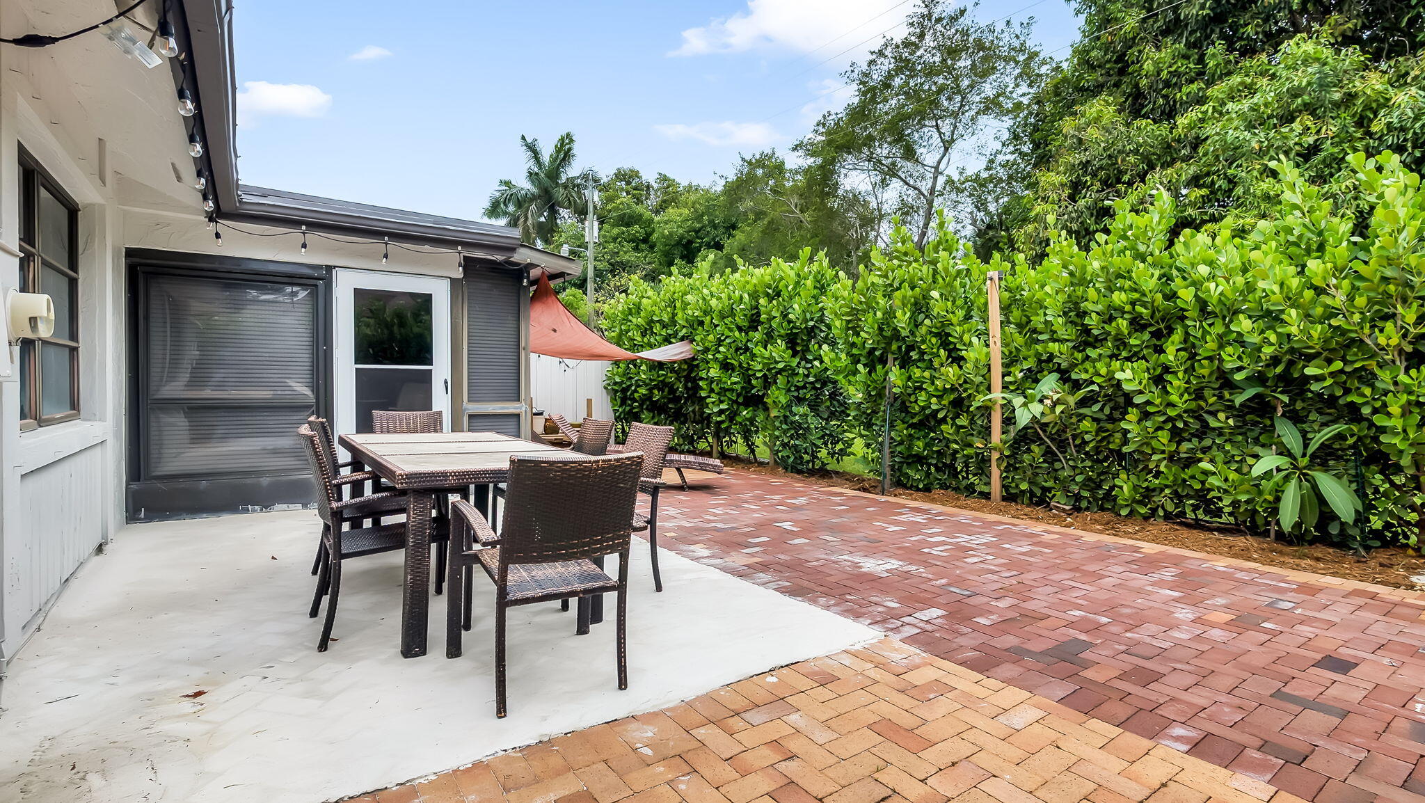 SHADYWOODS PH TWO - Residential Lease