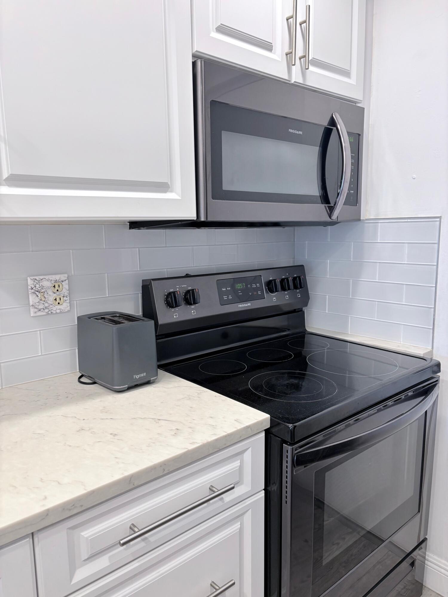 CYPRESS BEND I-B AND I-C CONDO - Residential