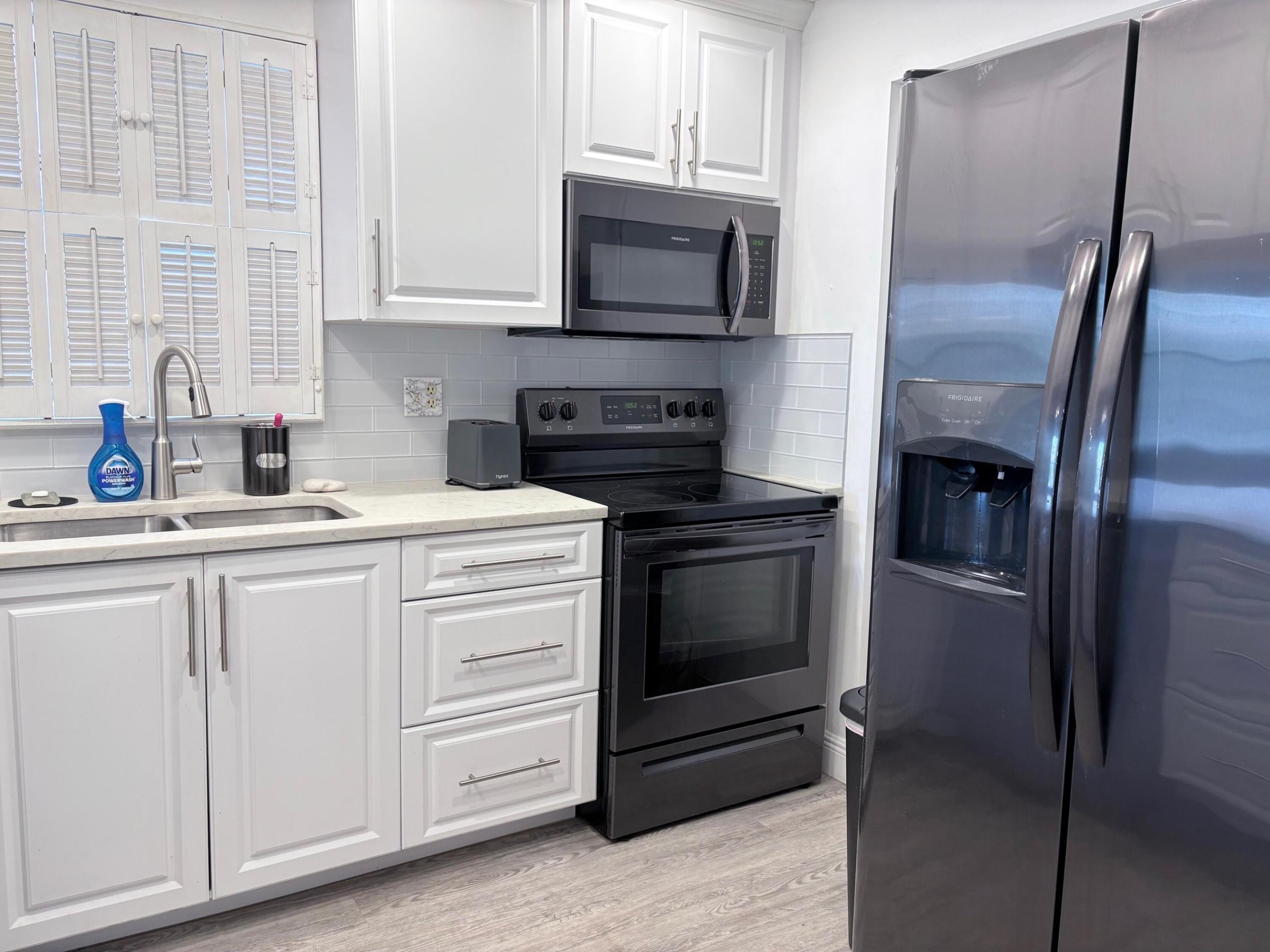 CYPRESS BEND I-B AND I-C CONDO - Residential