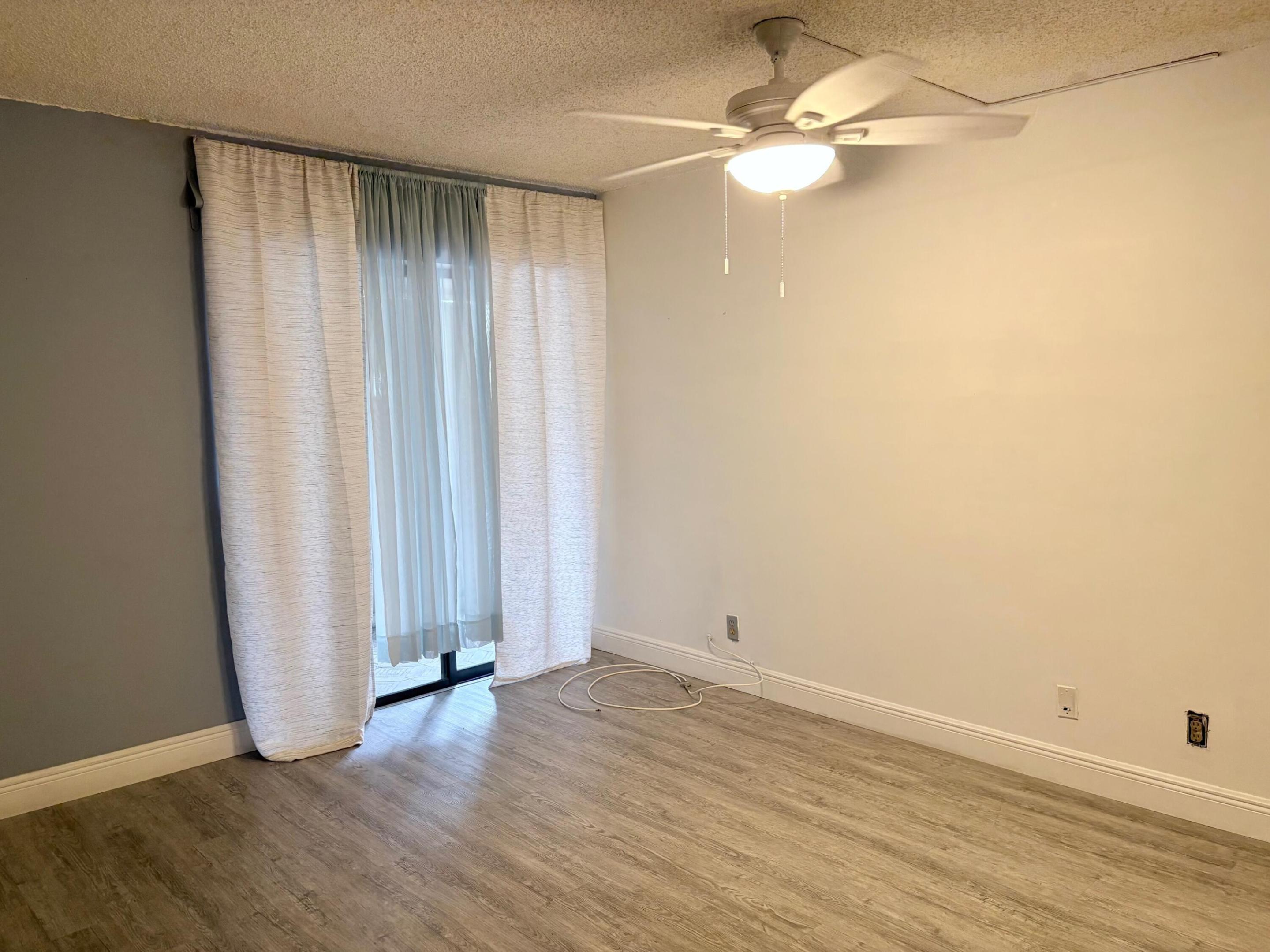 CYPRESS BEND I-B AND I-C CONDO - Residential