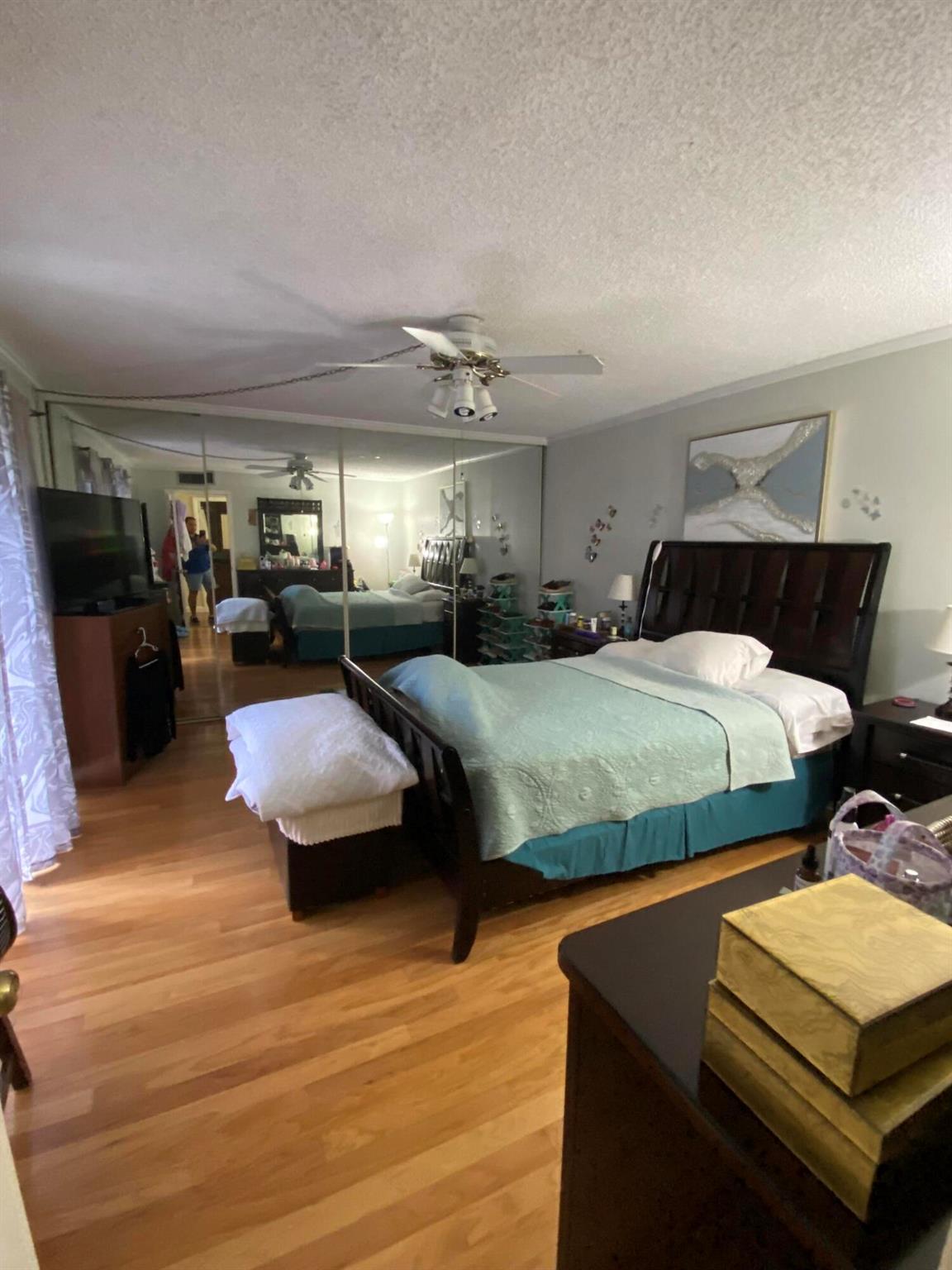 FOREST LAKES - Residential