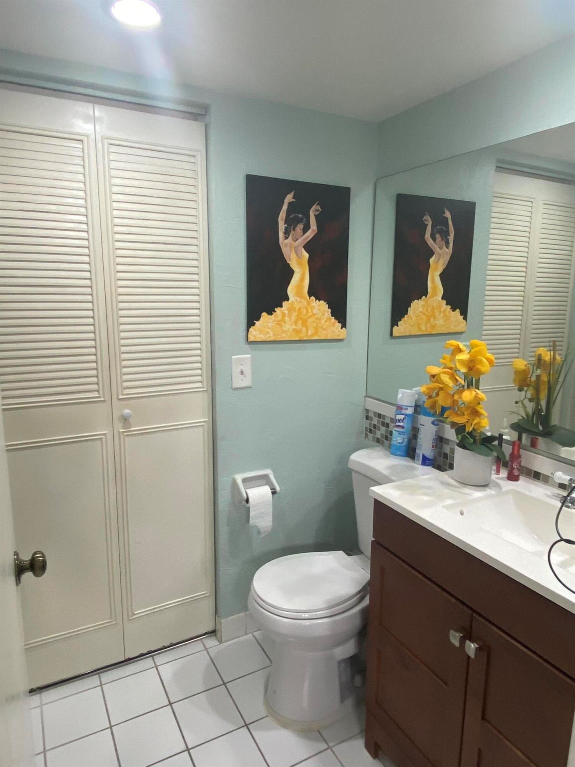 FOREST LAKES - Residential