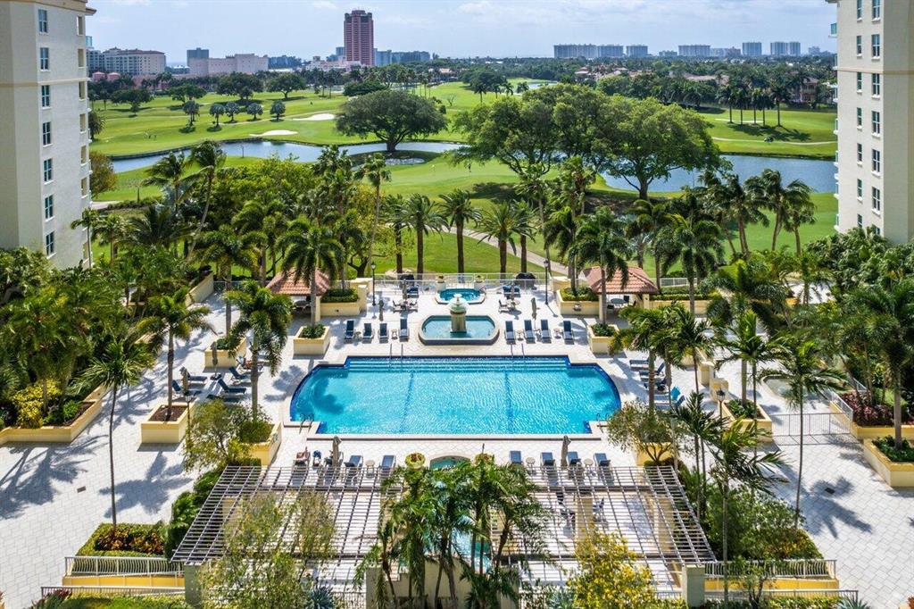 TOWNSEND PLACE CONDO - Residential