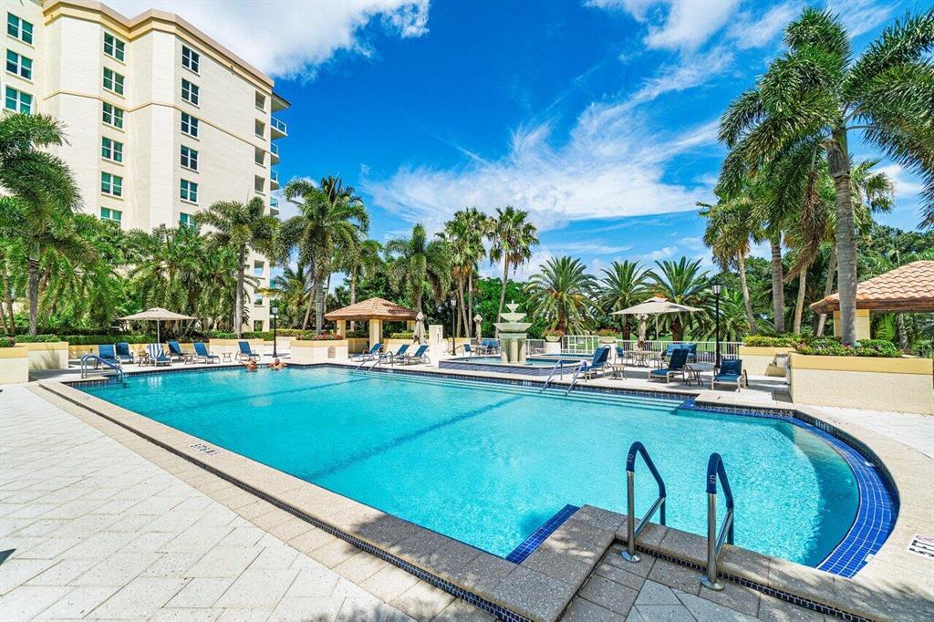 TOWNSEND PLACE CONDO - Residential