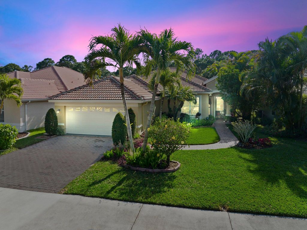Photo of 601 SW Lake Charles Circle, Port Saint Lucie, FL 34986 (MLS # R10960127)