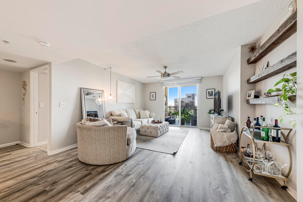 Photo of 520 SE 5TH Avenue #1609, Fort Lauderdale, FL 33301 (MLS # B26072153)