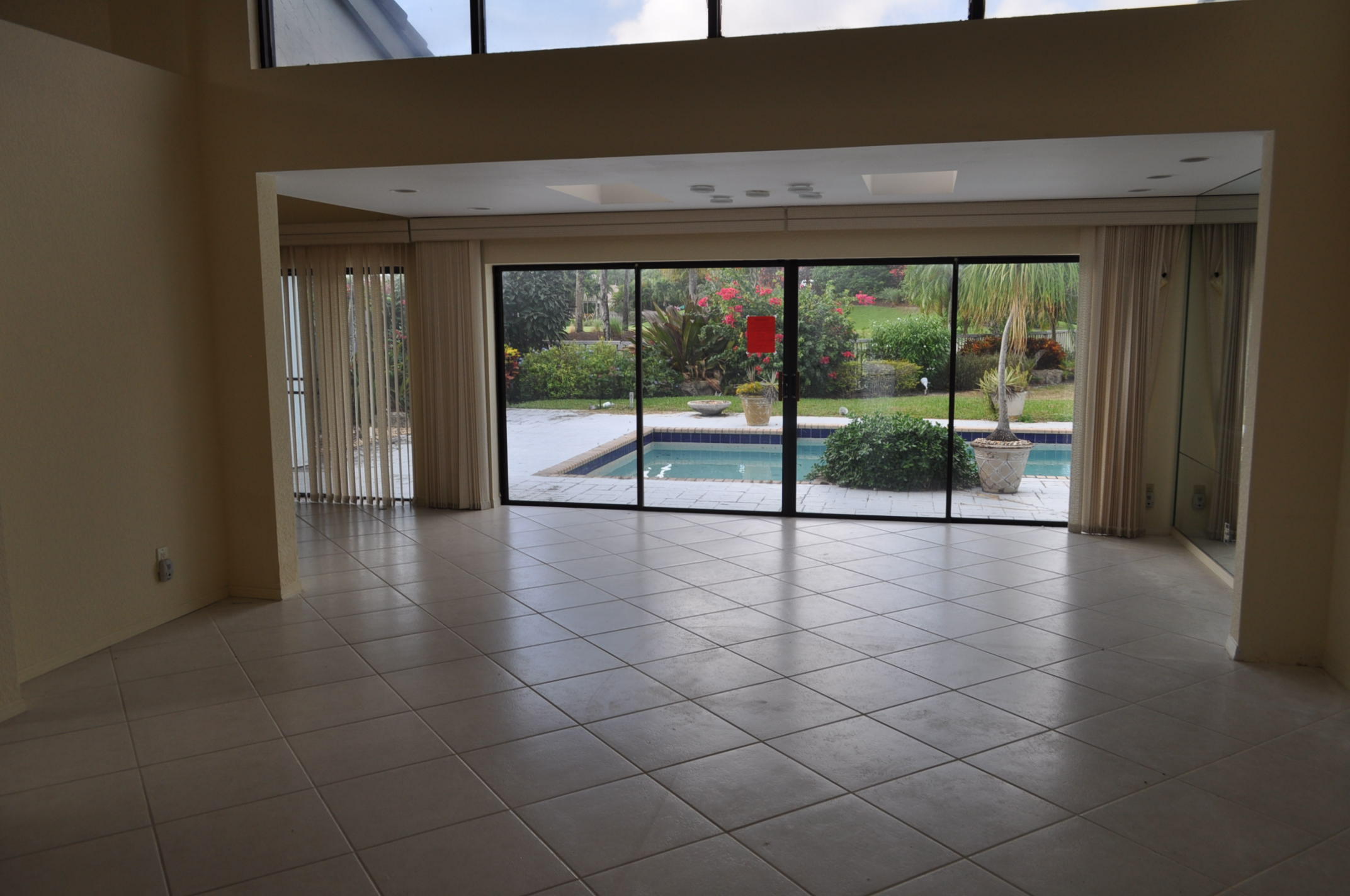 CHAPEL CREEK - Residential