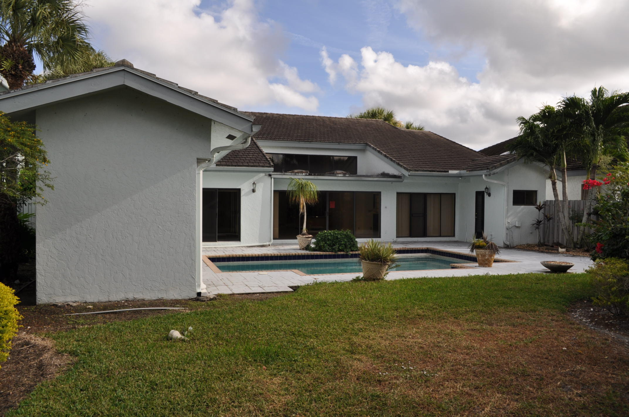 CHAPEL CREEK - Residential