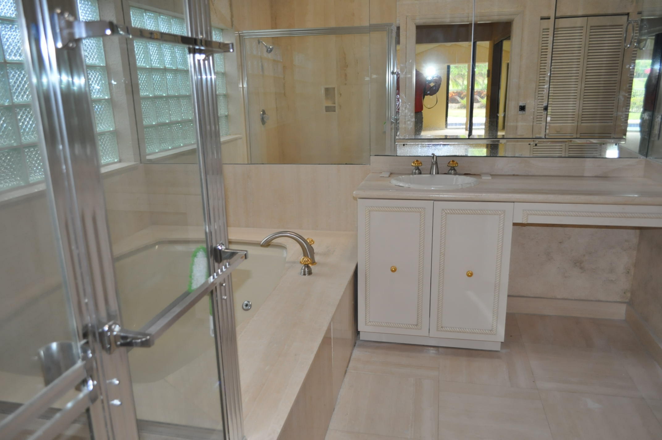 CHAPEL CREEK - Residential