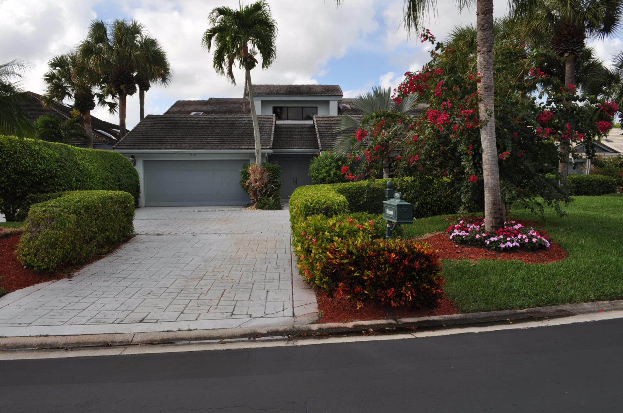 CHAPEL CREEK - Residential