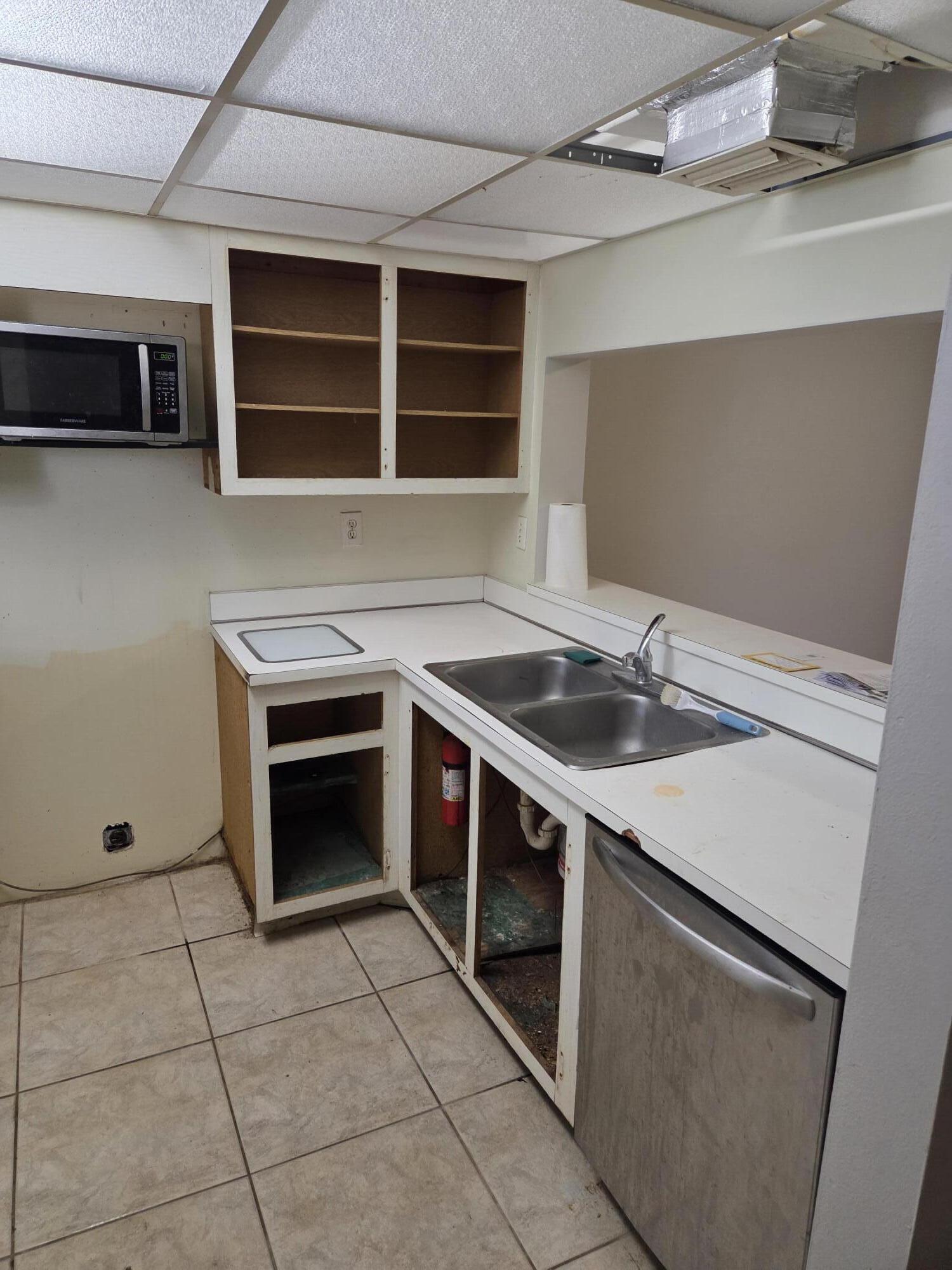 Pine Island Ridge Country - Residential