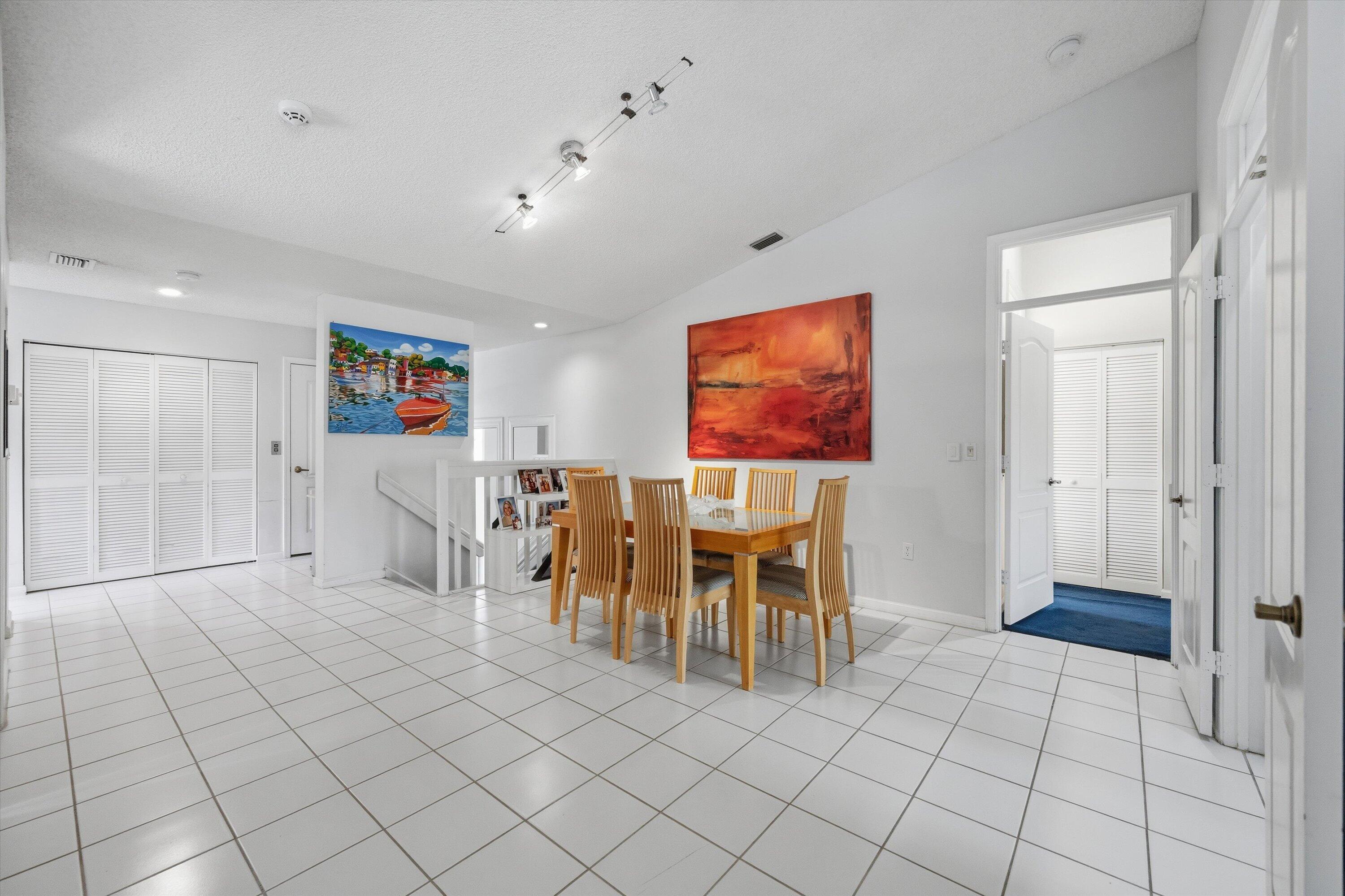 ANDOVER AT WYCLIFFE CONDO - Residential