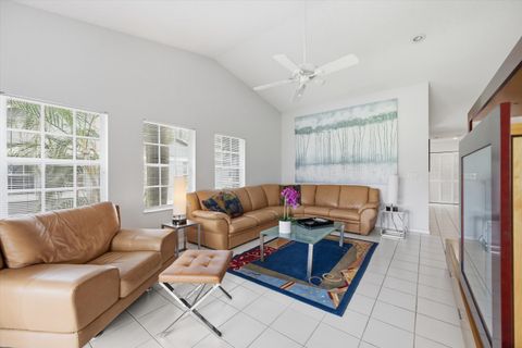 Tiny photo for 10112 Andover Coach Circle #B2, Lake Worth, FL 33449 (MLS # B26018885)