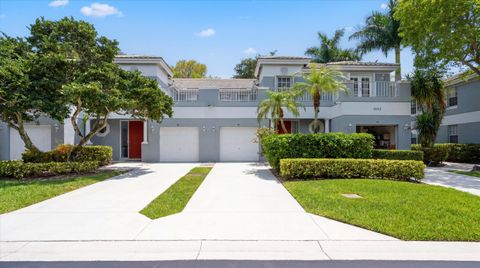 Photo of 10112 Andover Coach Circle #B2, Lake Worth, FL 33449 (MLS # B26018885)