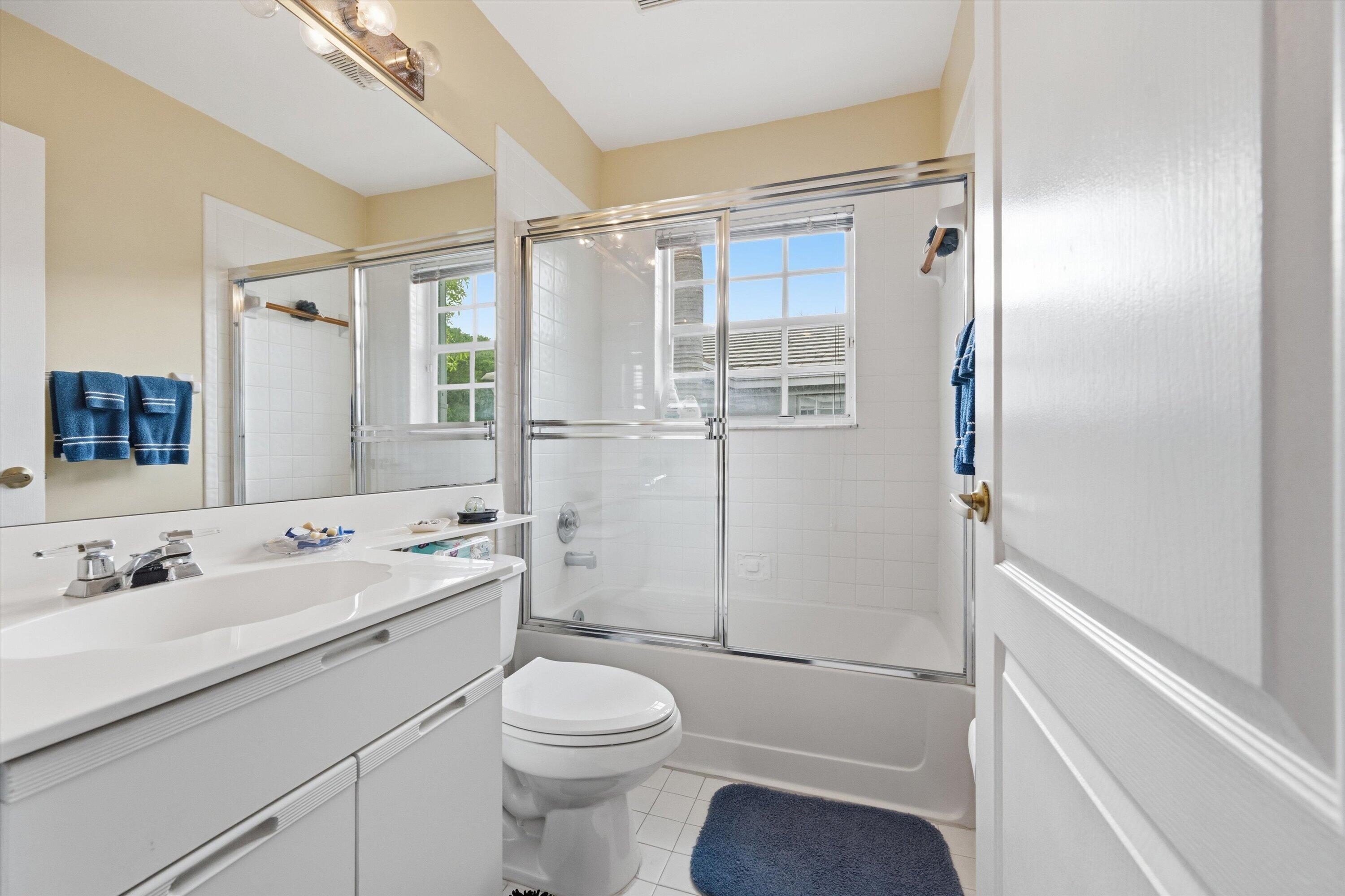 ANDOVER AT WYCLIFFE CONDO - Residential