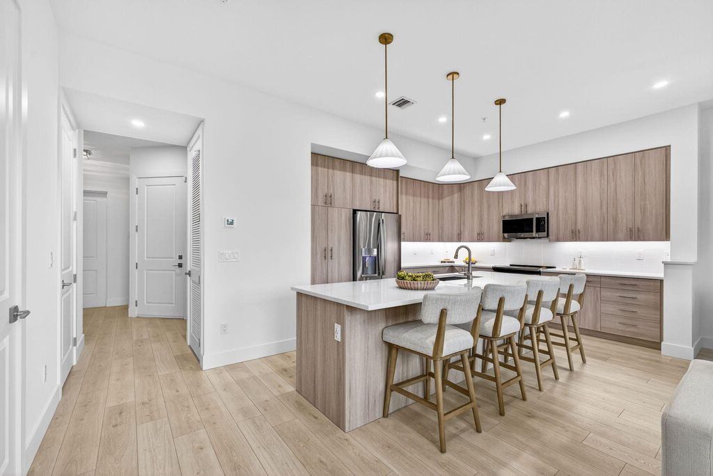 Photo of 125 Water Pointe Pl #28, Jupiter, FL 33477 (MLS # R11149781)